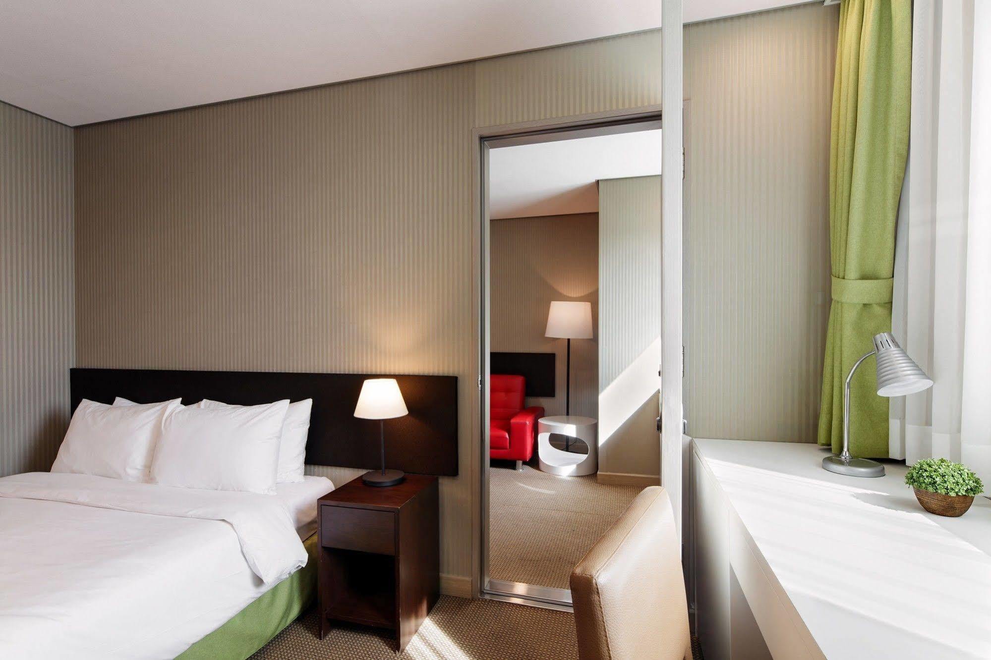 Ramada Encore By Wyndham Seoul Dongdaemun Esterno foto
