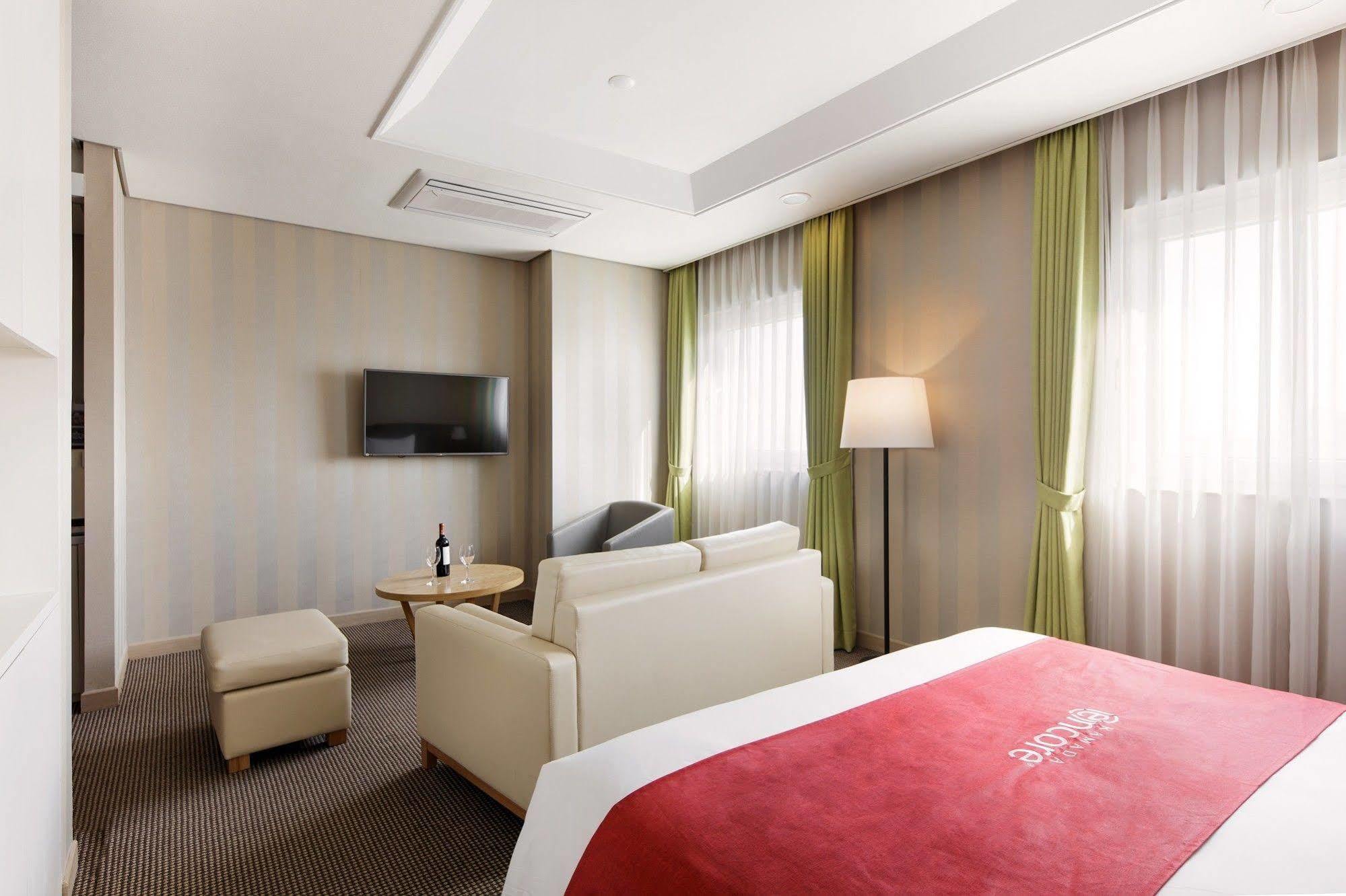 Ramada Encore By Wyndham Seoul Dongdaemun Esterno foto